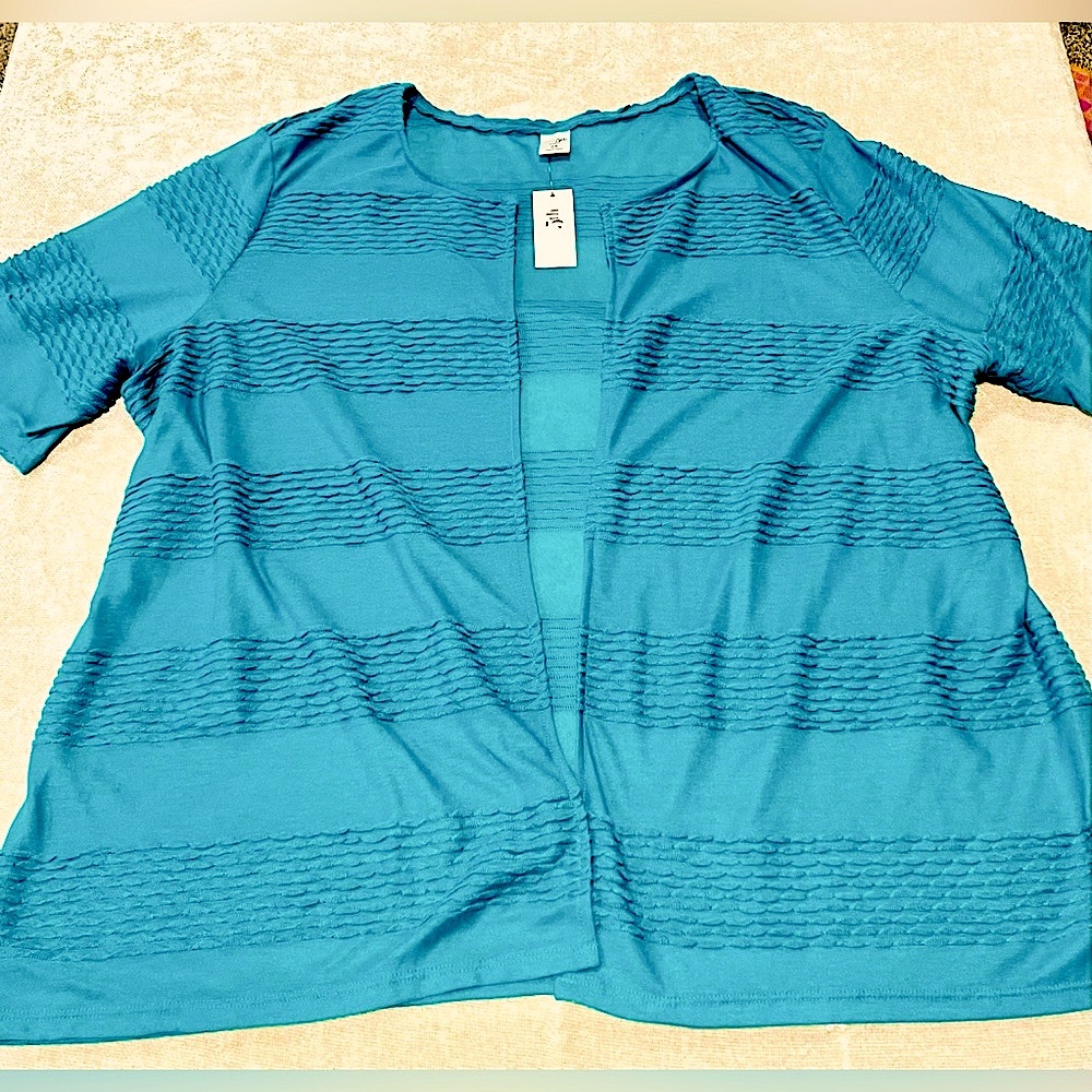 NWT! Short sleeved lightweight teal cardigan, women size 2X